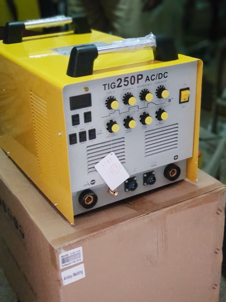 AC, DC TIG MACHINE  MANUFACTURER