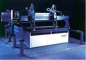 CNC Large Cutting Machine COMCUT